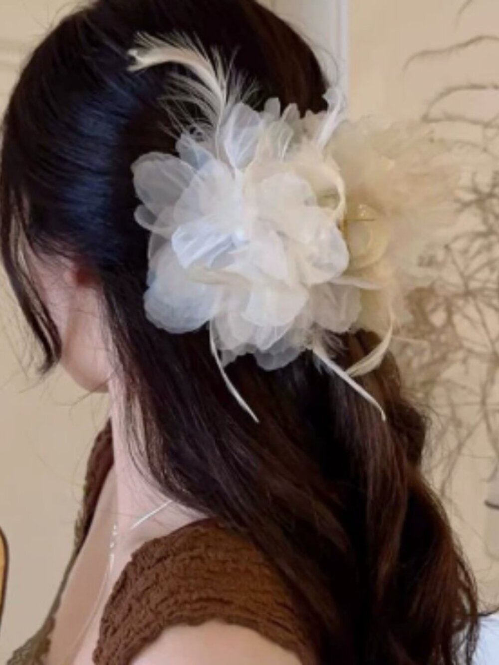 Women's hair clip